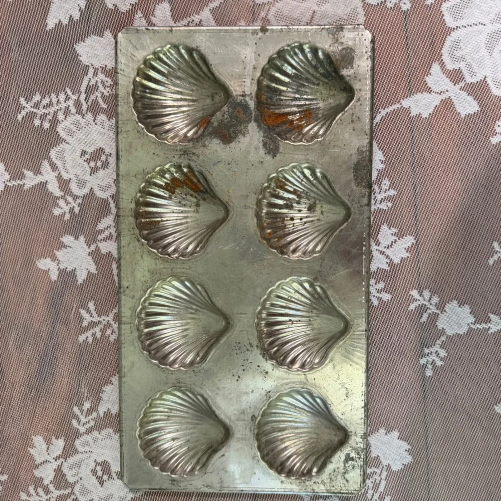 Williams Sonoma Madeleine Pan France 8 Cup Silver Fair Vintage Shell Bakeware